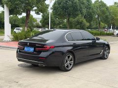 BMW 5 Series 530Li Leading Luxury Package - фото 7