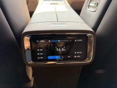 AITO Wenjie M9 extended range Ultra version 6 seats - фото 13