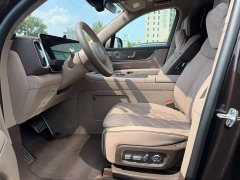AITO Wenjie M9 extended range Ultra version 6 seats - фото 6
