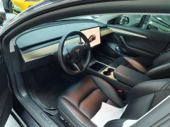 Tesla Model 3 2022 rear-wheel drive version - фото 7