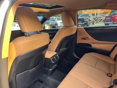 Lexus ES 2021 300h Premium Edition - фото 11