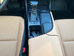 Lexus ES 2021 300h Premium Edition - фото 19