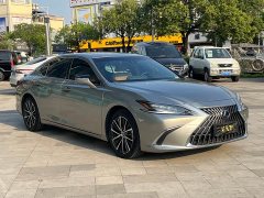Lexus ES 2021 300h Premium Edition - фото 3