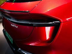 Lynk & Co ELETRE S - фото 17