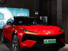 Lynk & Co ELETRE S - фото 19