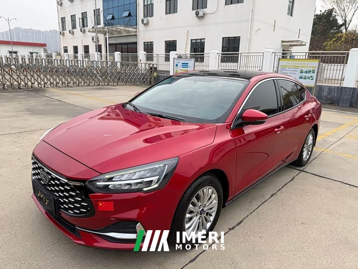 Ford Focus 2021 Sedan EcoBoost 180 Automatic NeochaEDGE - автомобиль из Китая