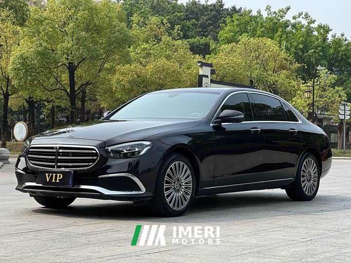 Mercedes-Benz E-Class facelift E 300 L luxury - автомобиль из Китая