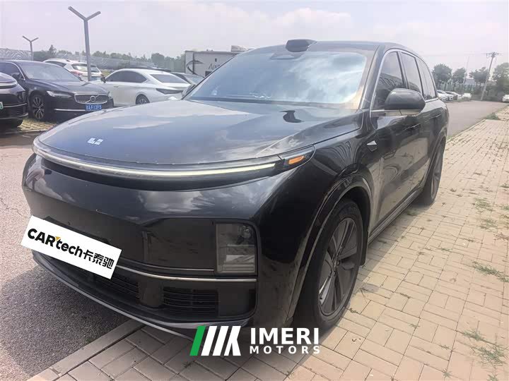 Li Auto Ideal L8 Max - автомобиль из Китая