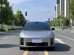 Li Auto Ideal i6 2025 two-wheel drive standard version - фото 2