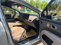 Li Auto Ideal i6 2025 two-wheel drive standard version - фото 9
