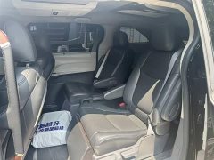 Toyota SIENNA 2.5L Hybrid Comfort Edition - фото 6