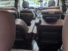 Mercedes-Benz V-Class 2022 V 260 L Long Wheelbase Premium Edition - фото 7