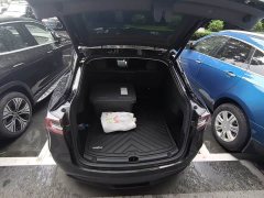 Tesla Model Y standard range rear-wheel drive version - фото 5