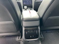 Hongqi HS7 PHEV 2.0T PHEV four-wheel drive Qichang version 7 seats - фото 10