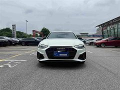 Audi A4L 40 TFSI Luxury Dynamic - фото 2