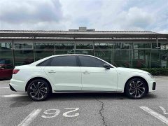 Audi A4L 40 TFSI Luxury Dynamic - фото 3