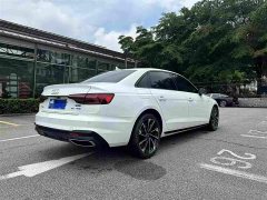 Audi A4L 40 TFSI Luxury Dynamic - фото 4