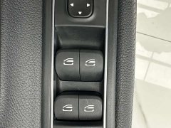 Mercedes-Benz A-Class 2023 A 180 L - фото 11