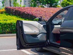 Zeekr 007 2025 Long Range Rear Drive Intelligent Driving Version 100kWh - фото 8