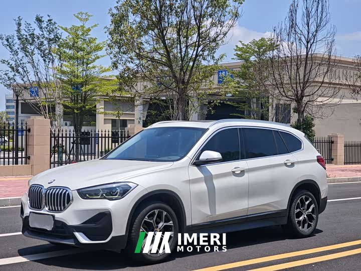 BMW X1 sDrive25Li Leading - автомобиль из Китая