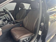 BMW 5 Series 530Li Leading M Sports Package - фото 12
