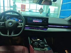 BMW 5 Series 530Li xDrive M Sports Package - фото 6