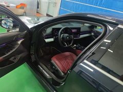 BMW 5 Series 530Li xDrive M Sports Package - фото 8