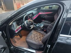 BMW 7 Series 735Li Luxury Line - фото 2