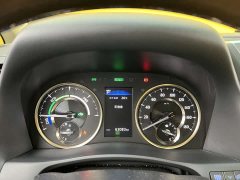 Toyota Alphard Hybrid 2.5L Luxury - фото 10