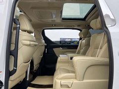 Toyota Alphard Hybrid 2.5L Luxury - фото 7