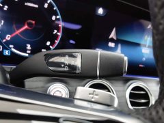 Mercedes-Benz E-Class facelift E 300 L sporty and stylish - фото 13