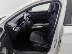 Geely Emgrand 4th Generation 1.5L CVT Dragon Edition - фото 10