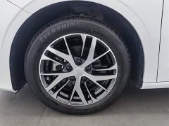 Geely Emgrand 4th Generation 1.5L CVT Dragon Edition - фото 17