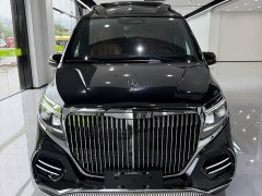 Mercedes-Benz V-Class V 300 L Long Wheelbase Luxury Edition - фото 2