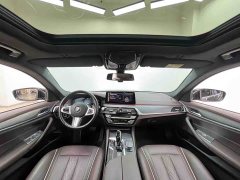 BMW 5 Series 530Li Leading M Sports Package - фото 12