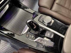 BMW X3 facelift xDrive30i leading M sports package - фото 19