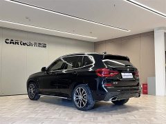 BMW X3 facelift xDrive30i leading M sports package - фото 7