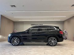BMW X3 facelift xDrive30i leading M sports package - фото 8