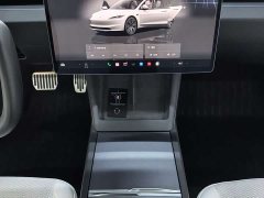 Tesla Model 3 2023 rear-wheel drive version - фото 8