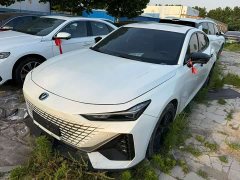Changan UNI-V 1.5T premium - фото 1