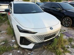 Changan UNI-V 1.5T premium - фото 2