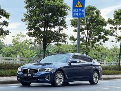 BMW 5 Series 525Li Luxury Package - фото 1