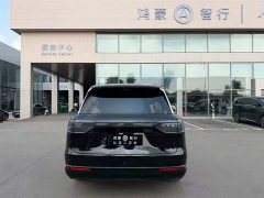 AITO Wenjie M9 extended range Ultra version 6 seats - фото 4
