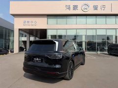 AITO Wenjie M9 extended range Ultra version 6 seats - фото 5
