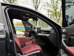 BMW 5 Series 530Li Leading M Sports Package - фото 9
