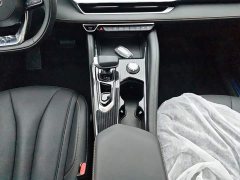 Geely Xingyue L 2024 2.0TD DCT EVO two-wheel drive Changfeng version - фото 16