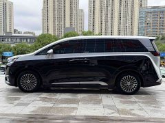 Denza D9 DM-i 980 four-wheel drive flagship - фото 4