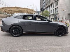 Changan UNI-V 1.5T sports version - фото 6