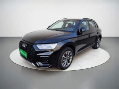 Audi Q5L 2022 40T luxury and dynamic - фото 1