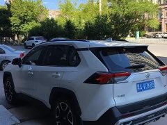 Toyota RAV4 Rongfang 2.0L CVT four-wheel drive premium version - фото 5